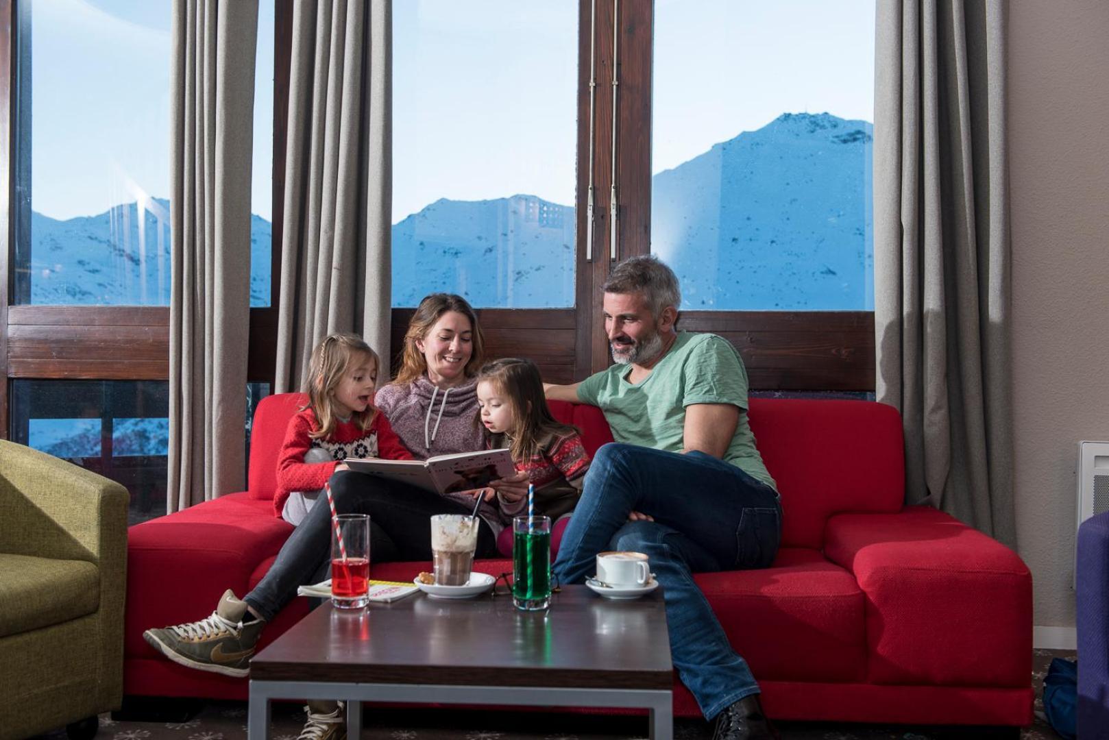 Villages Clubs Du Soleil - Les Menuires Сен-Мартен-де-Бельвиль Экстерьер фото